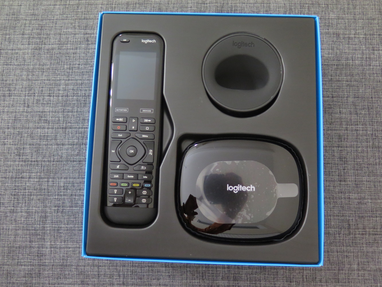 Logitech Harmony Elite Is The Ultimate Universal Remote Review Ios Hacker
