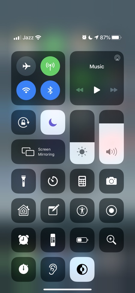 Crescent Moon Symbol On iPhone  What Does  It Mean  iOS 