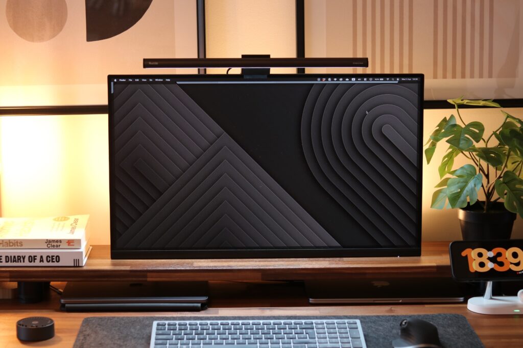 Quntis ScreenLinear HY210 Monitor Light Bar
