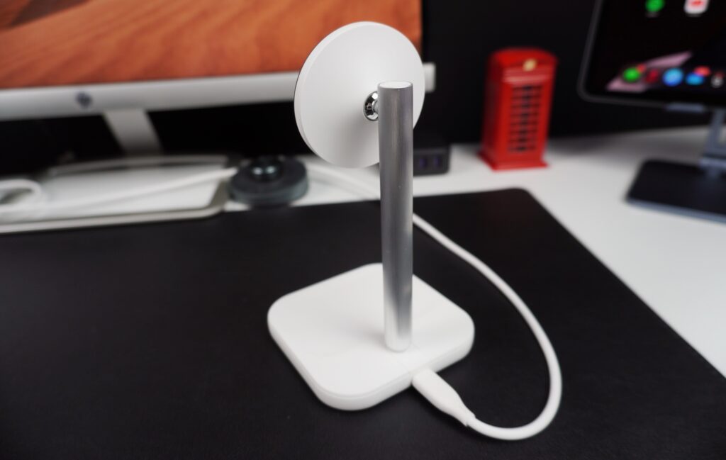 CASTiFY PowerThru 2-in-1 Charging Stand from back