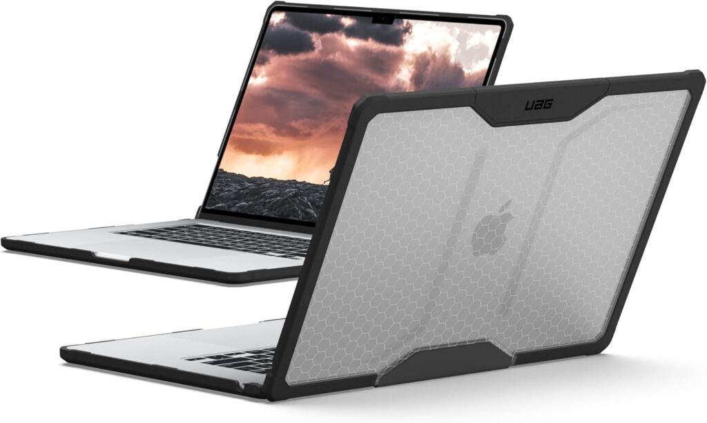 URBAN ARMOR GEAR UAG 15-inch M4 MacBook Air Clear Case