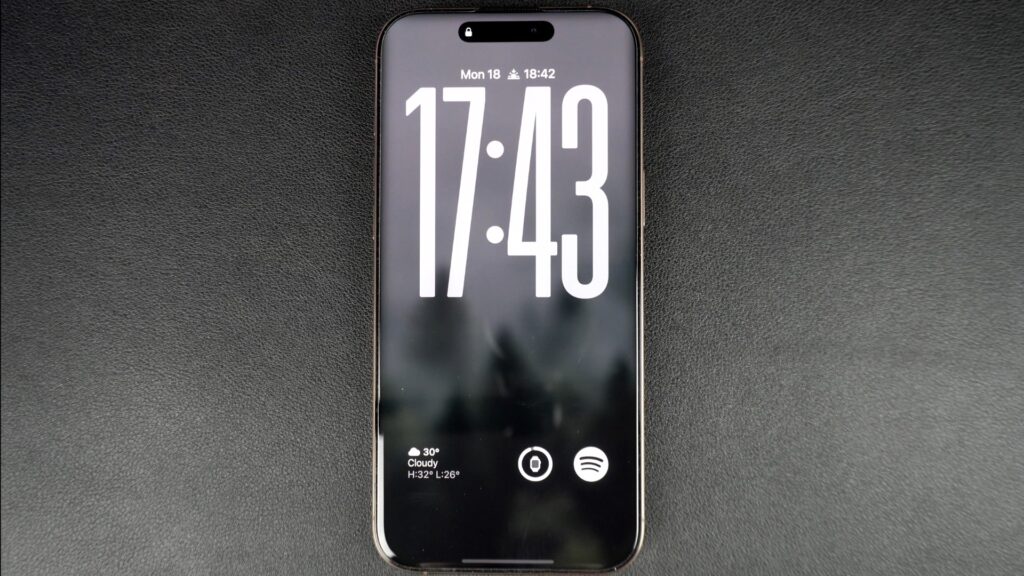 Remove wallpaper blur from always on display