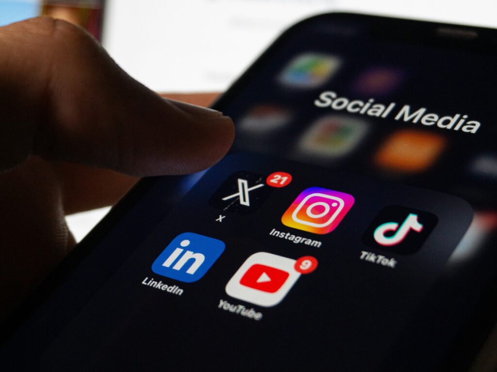 Social Media Apps iPhone